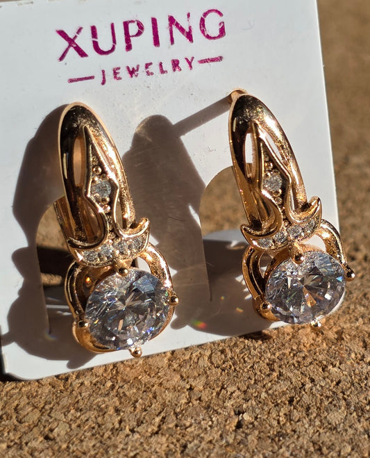 Medicininis metalas netepa, nejuoduoja, nealergizuoja, patvarus.