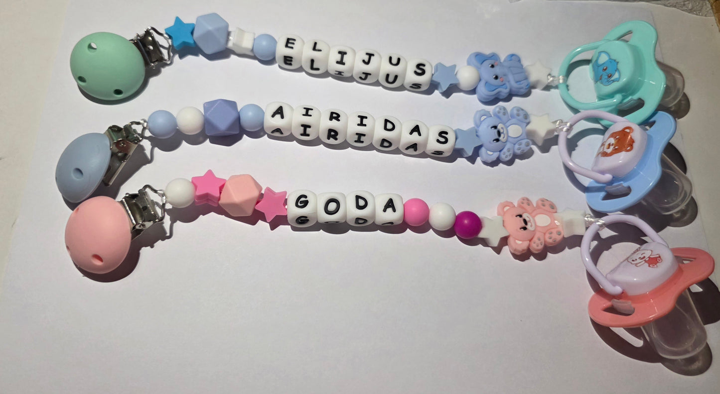 Kūdikių čiulptuko laikiklis su vardu arba inicialais